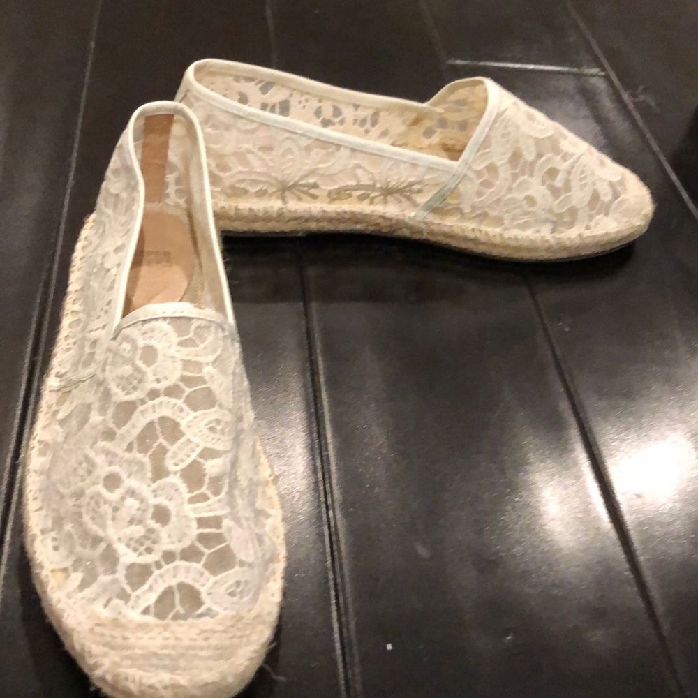 Champagne lace summer shoes